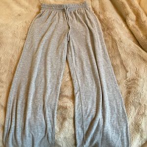 Aritzia Wide Leg Sweatpants